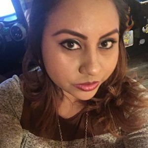 Meet your Posher, Leticia